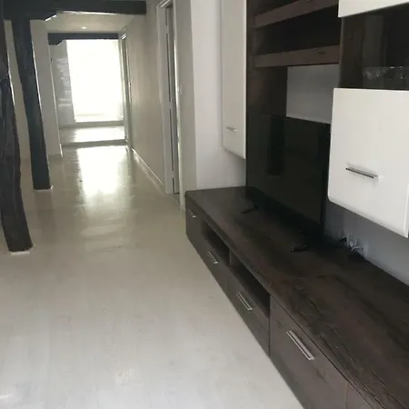 Sun And קסטרו אורדיאלס